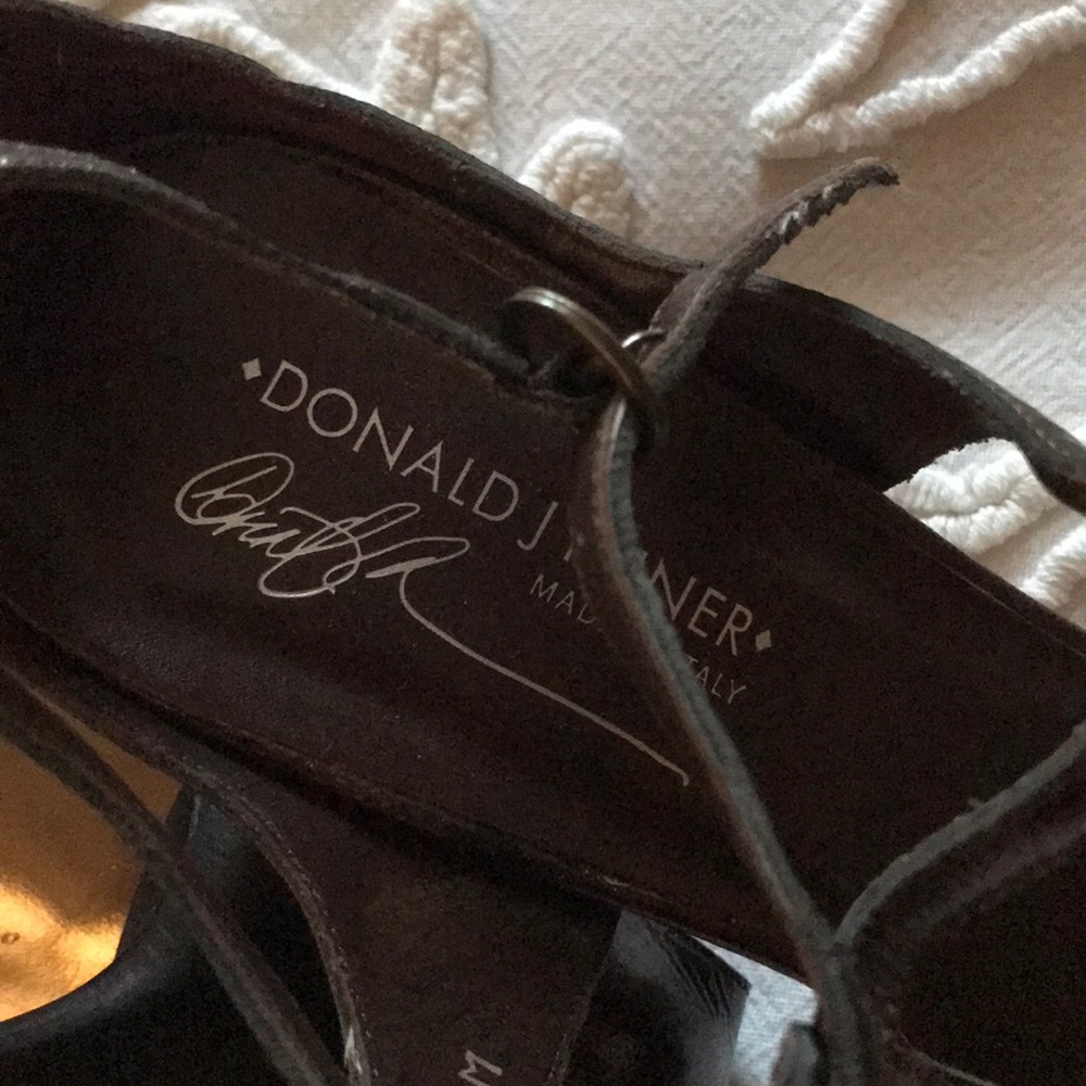 Pliner sz9.5M bronzed brown sandals with 3.5” heel - Picture 5 of 7